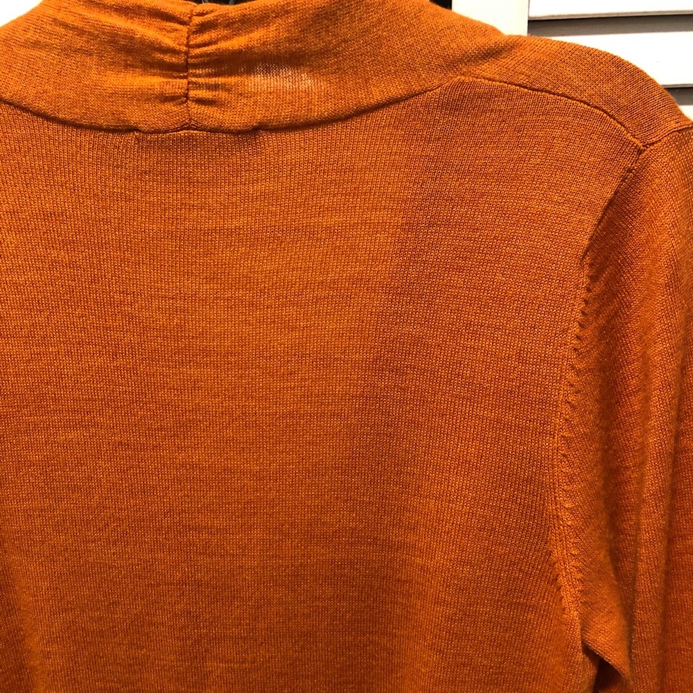 Orange long sleeve top - Picture 4 of 8